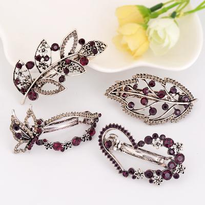 China Vintage Fashion Rhinestone Heart Styling Antique Hair Accessories Hollow Hairpin Alloy Jewelry Accessory for sale