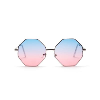 China European American popular women's square sunglasses fashion sunglasses glass for sale