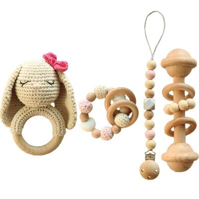 China 100% Food Grade Non-Toxic Teether Set Food Grade Teething Organic Crochet Bunny Natural Wood And Silicone Baby Teether Chewing Animal Toy for sale