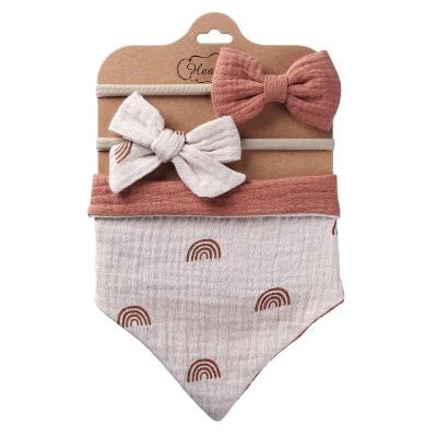 China Baby Washable Unisex Organic Cotton Hairbow Feeding Bib Set Triangle Saliva Towel Drooler Bibs for sale