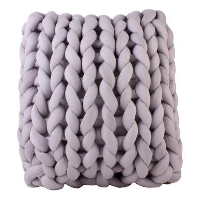 China Eco-friendly Living Room Homeware Handmade Chunky Yarn Square Cotton Tube Yarn Braid Cushion for sale