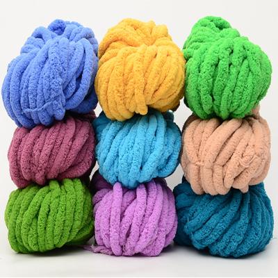 China Anti-bacteria 35 Colors 3cm Super Bulky Polyester Materials Vegan Chenille Knitting Yarn for sale