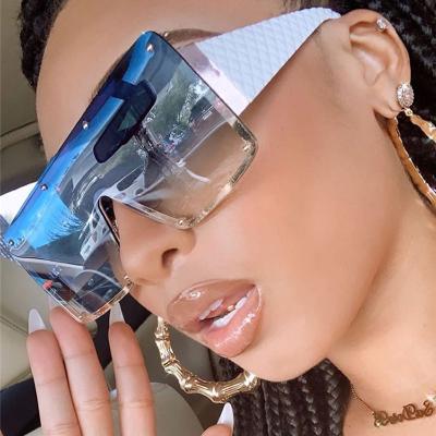 China Frameless Sunglasses in Oversized One Piece Sunglasses 2021 Vintage Light Lens Women Shade Stream Fast Shipping for sale