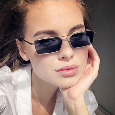 China Chain Leg Sunglasses Shape Alloy Square Sunglasses Brand UV400 Design Shades Women Small Rectangle Sunglasses 2021 for sale