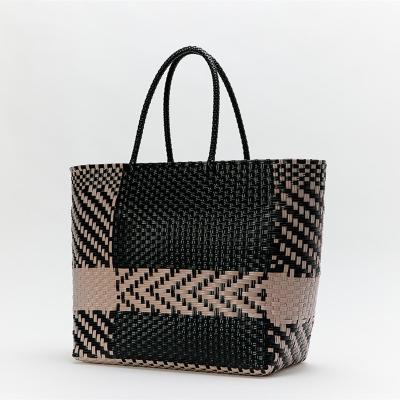 China Philippines Recyclable Manufacturers Tank Basket For Shopping Plastic Woven Bags for sale