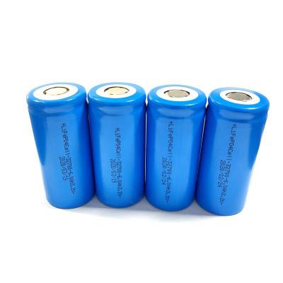 China Toys rechargeable high capacity 6000mAh lifepo4 32650 lithium battery 32700 cell for sale