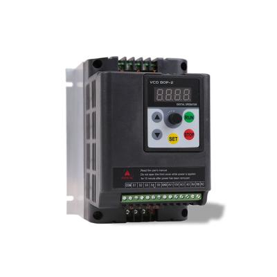 China 380V Input 1.5kw 2HP VFD Three Phase Variable Frequency Drive Inverter Vector Control 150*115*150mm for sale