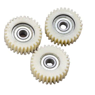 China Hotels OEM&ODM Small Plastic Sprocket Nylon Plastic Tooth Toy Nylon Gear for sale