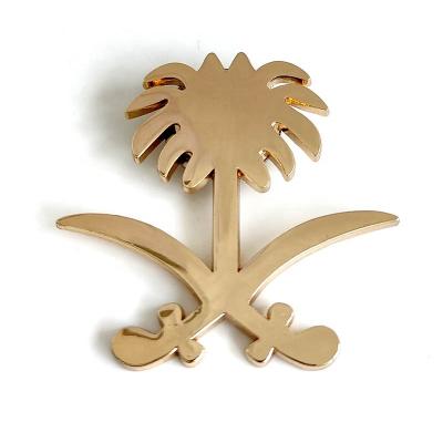 China Souvenir Factory Wholesale Price Saudi Arabia Classic Gold Metal Pin Badge for sale