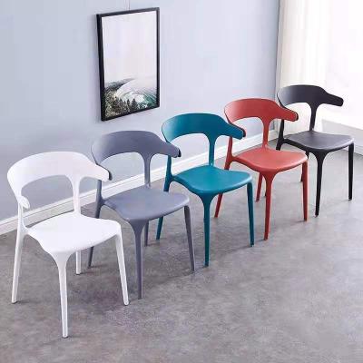 China Nodic Design Modern Nordic Plastic Leisure Home Furniture Patio Lounge Side Chair Plastic Dining Chair for sale