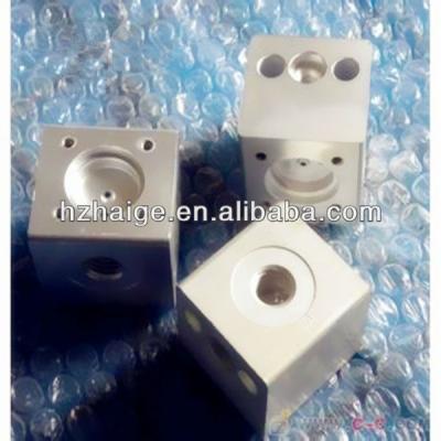 China Machine parts car spare parts/classic car parts/car auto parts for sale