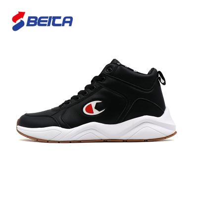 China Fashion\comfortable\durable\breathable\lit 2021 winter and flat new autumn men's shoes sports travel shoes men's running shoes for sale