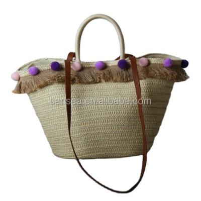 China 2022 Lady's good fashion and hot-selling wholesale summer style shoulder paper straw beach bag with canvas tassel for sale