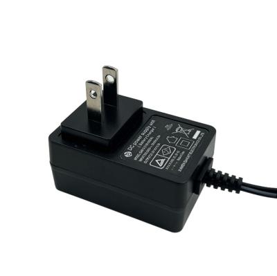 China Equipment Eahunt OEM Factory Wall Plug In Adaptor CE GS 12v Power Supply AC DC Adapter for sale