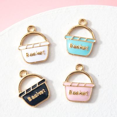 China Gift Custom Charms Logo Enamel Earrings Necklace Pendant Charms Heart Key Chain Luxury Enamel Charms For Bracelets for sale