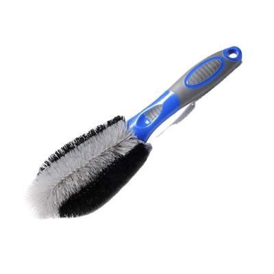 China Eco-friendly Multipurpos Reach Car Wheel Easy Brush and Rim Soft Bristle Tire Detailing Brush for sale