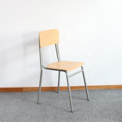 China Traditional Plywood Chair Cheap School Student Chair for sale