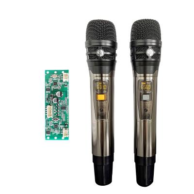 China Professional Wireless Microphone Handheld Microphone UHF MIC Wireless VCR for Karaoke with LED Display MIC OEM Microphone for sale