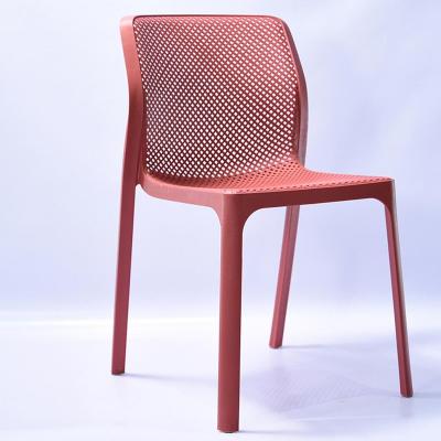 China Dining Chair Stackable Bulk New Design Armless Full Durable Plastic Cafe Restaurant Chair for sale