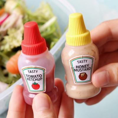 China 2pcs/set 25ML Mini Tomato Ketchup Bottle Portable Small Food Sauce Container Salad Container for Lunch Box for sale