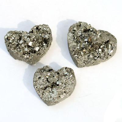 China High Quality Europe 3 To 3.5cm Rough Pyrite Stone Carving Pyrite Stone Heart for sale