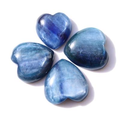 China Natural Blue Gemstone Small Crystal Love Heart For Kyanite Pendant From Europe Wholesale Price for sale