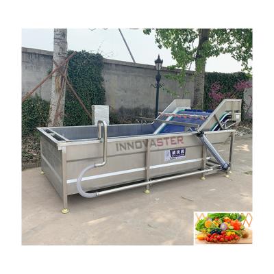 China Silver Automatic Industrial Air Bubble Vegetable Cleaning Machine for Fruit and Potato for sale