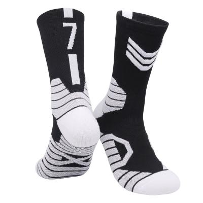 China Breathable Wholesale Custom Logo Low MOQ Athletic Running Super Elite Cycling Colorful Basketball Mens Terry Crew Sports Socks for sale