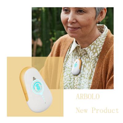 China Wifi Arbolo Newcomer App Control SOS Gps Ip67 Waterproof 2G Personal Mini Gps Smart Tracker For Elder Locator for sale