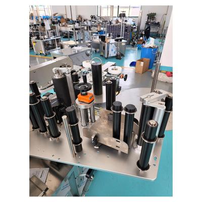 China CLOTHING High Yield Dough Divider Rounder Tin Can Labeling Machine Food Packaging Labeling Machine for sale