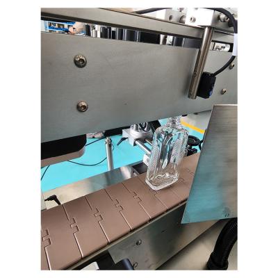 China CLOTHING top labeling machine high quality tube labeling machine plastic bottle labeling machine for sale