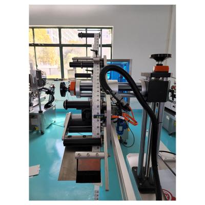 China CLOTHING High Speed ​​Automatic Wine Labeling Machine Automatic Round Labeling Machine for sale