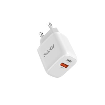 China UniversalÂ   Latest portable wall charger QC 3.0+PD comes with 3.1A fast charging and short circuit protection for sale