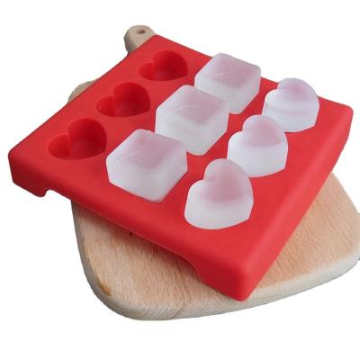 China Sustainable Home Use Food Grade Silicone Heart Shape Square Ice Cube Trays Stackable Ice Cube Molds Trays for sale