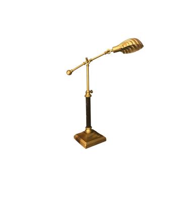 China Industrial Royal Style Gold Vintage Decoration Vintage Desk Lamp Bangladesh Steel Table Lamp for sale