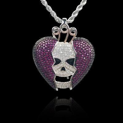 China Hiphop Cutout Heart Skull Charms Newest Fashion Claw Setting Paved Zircon Hip Hop Pendant for sale