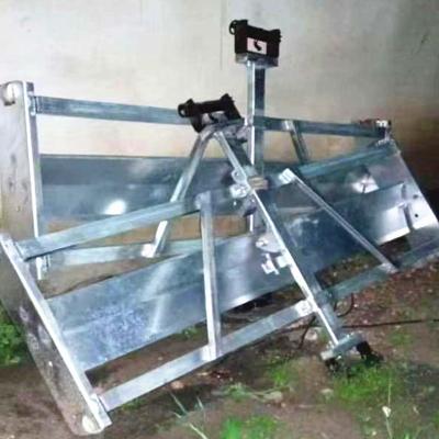 China tipo tipo uso del raspador de 220V 2.2KW HDG del sistema A del retiro del abono de las aves de corral de la jaula de batería en venta