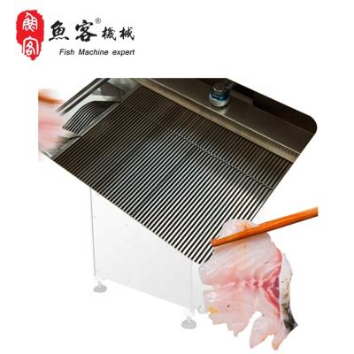 China Make Fish Food Yuke Brand FCM928 High Quality Fish Automatic Oblique Slicer Processing Equipment Continuous Meat Slice Cutter For Fish Shop for sale