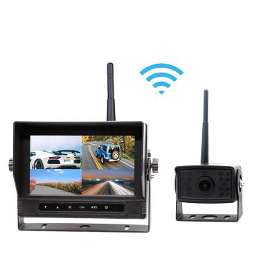 China Waterproof full set digital waterpoof AHD1080P wireless backup camera system with 4split display, stable signal range 1000M unimpeded for sale