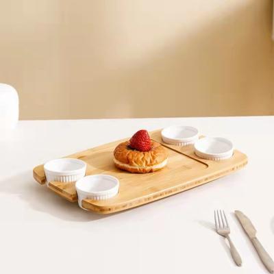 China Disposable Custom Set Simple Modern Breadfruit Cheese Cheese Cutting Board Cheese Knife Fork Bamboo Cutting Board for sale