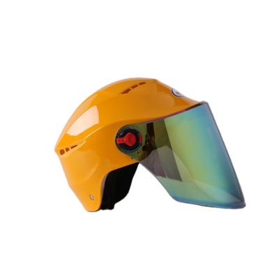 China Sun Shield Classic Motorcycle Retro Version Half Mask Helmet Retro Helmet Has High Quality Anti Fog Function for sale