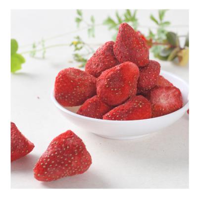 China Wholesale Chinese High Quality Freeze Dried Fruit Dried Strawberries For Sale for sale