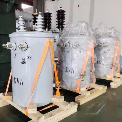 China Transformador lleno de aceite montado en poste de fase única de 10kv a 25kva con norma IEC / GB en venta