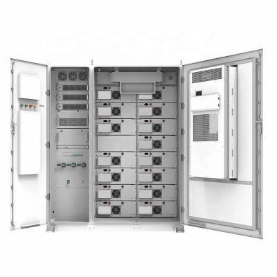 Chine Armoire de stockage d'énergie pour refroidissement liquide extérieur 2500 kg pour une puissance élevée supérieure à 50 kWh à vendre