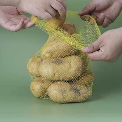 China Food Supermarket Potato Small Mesh Bag Pe Extruded Net Packing Bag For Vegetables And Fruits for sale