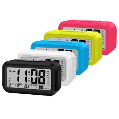 China Sizes 2021 Cheap Calendar Temperature Display Digital Table Watch Alarm Clock With Backlight for sale