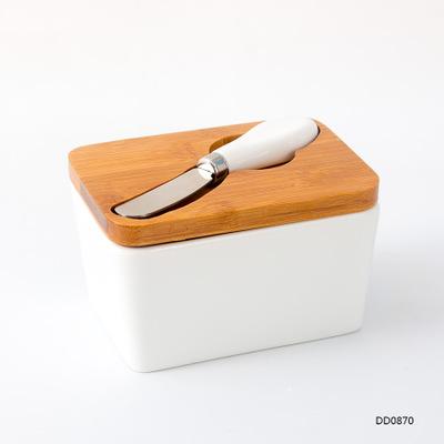 China Sustainable Available Wholesale Ceramic Cheese Butter Sample Butter Keeper Packaging Container Container With Beech Lid And Wooden Butter Knife for sale