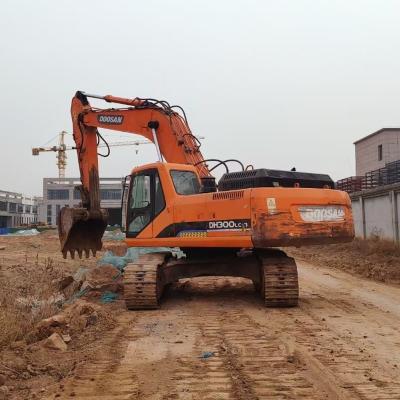 China Hot And Cold Used Air Conditioner 30 Ton Original South Korea Used Excavator Doosan DH300LC-7 Excavator With Good Condition For Sale for sale