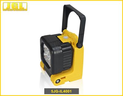 China 12W magnético conduziu a luz portátil do trabalho com feixe 9-32V do ponto/inundação à venda