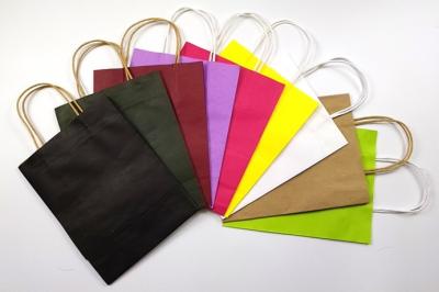 China Recyclable Customized Kraft Paper Shopping Bags Small Size With Handles for sale